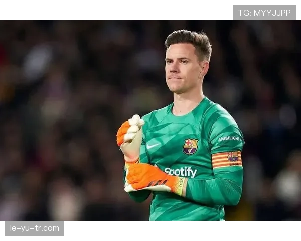 诺伊尔神勇扑救重返巅峰，助球队力克强敌表现抢眼