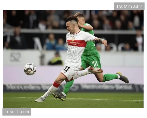 不来梅中场新星闪耀赛场，渐成球队进攻核心