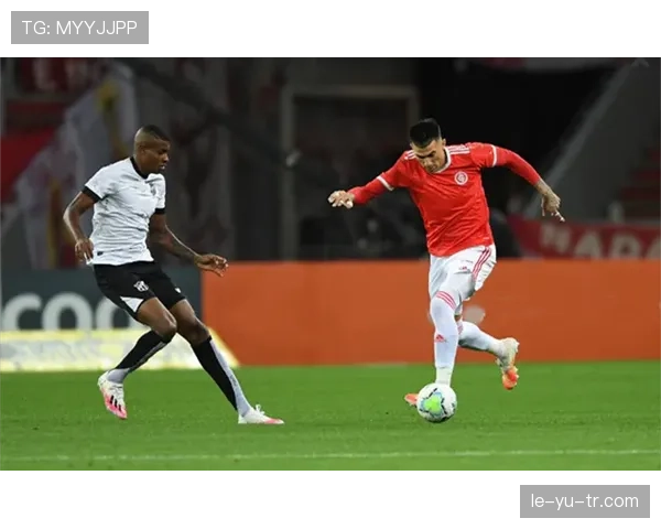 勒沃库森反击效率持续提升，攻防转换表现稳健